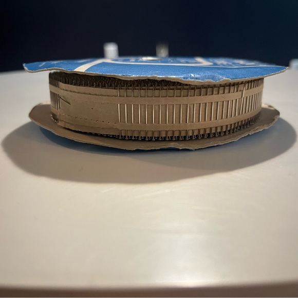 Vintage Sewing and Crafting Supplies - Vintage Lightning Zipper - Monarch Pins - Picture 4 of 12